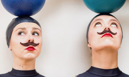 LUCILLE AND CECILIA (LUCILLE A CECILIA)